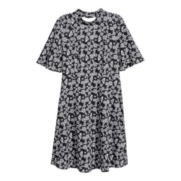 H&M Dresses & Skirts - H&M Floral Print Dress Sz. 12 NWT